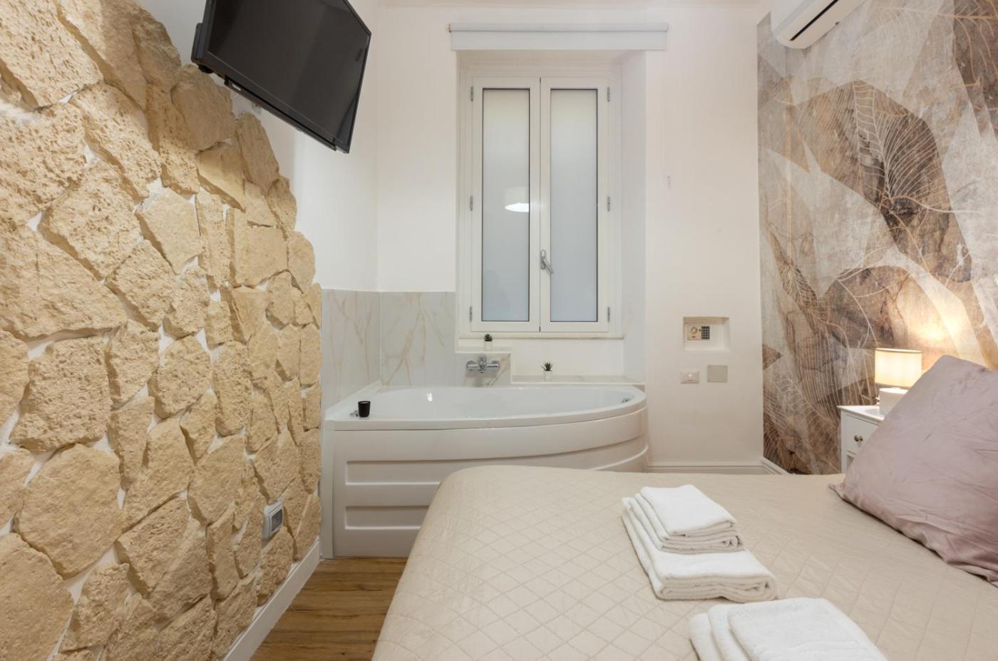 Fior Di Loto Rooms Кальяри Экстерьер фото